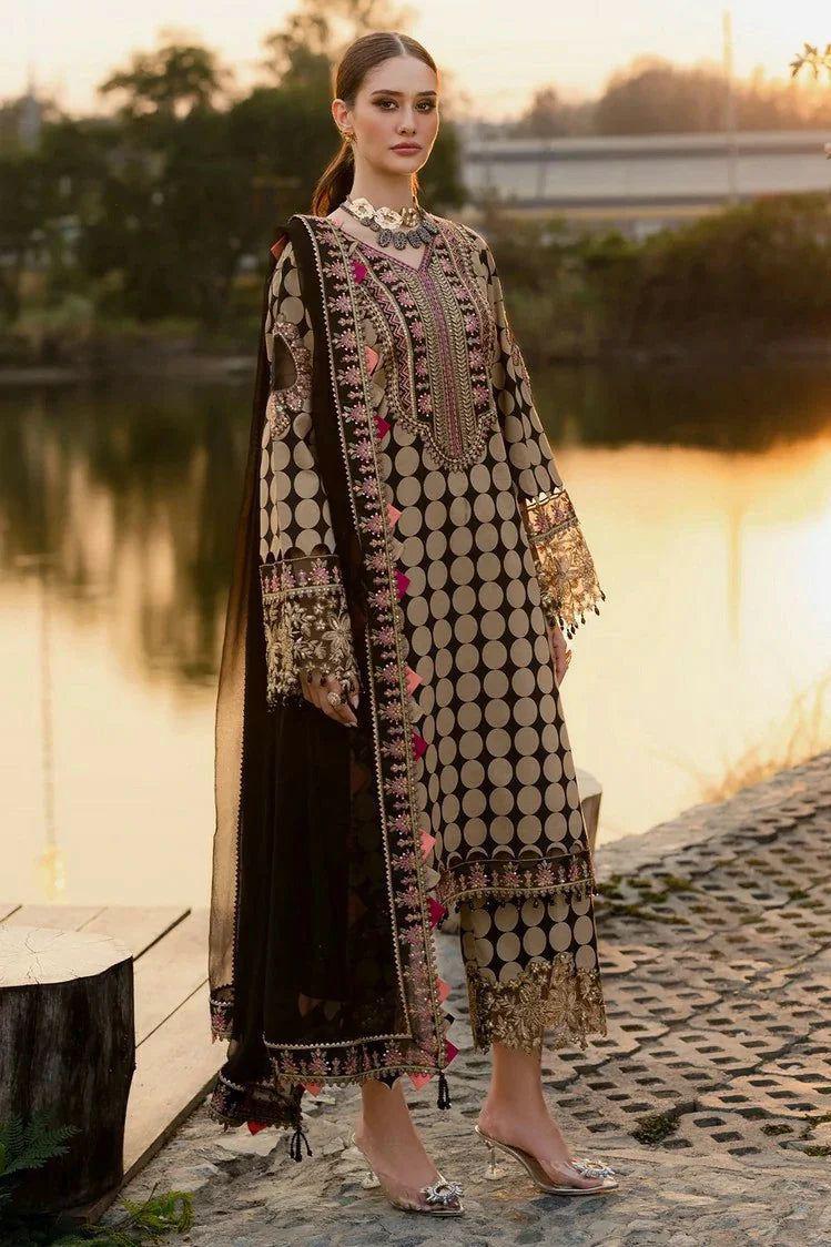 Breathable Luxury: Premium Lawn '26 Pret